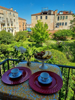 Angela di Venezia House